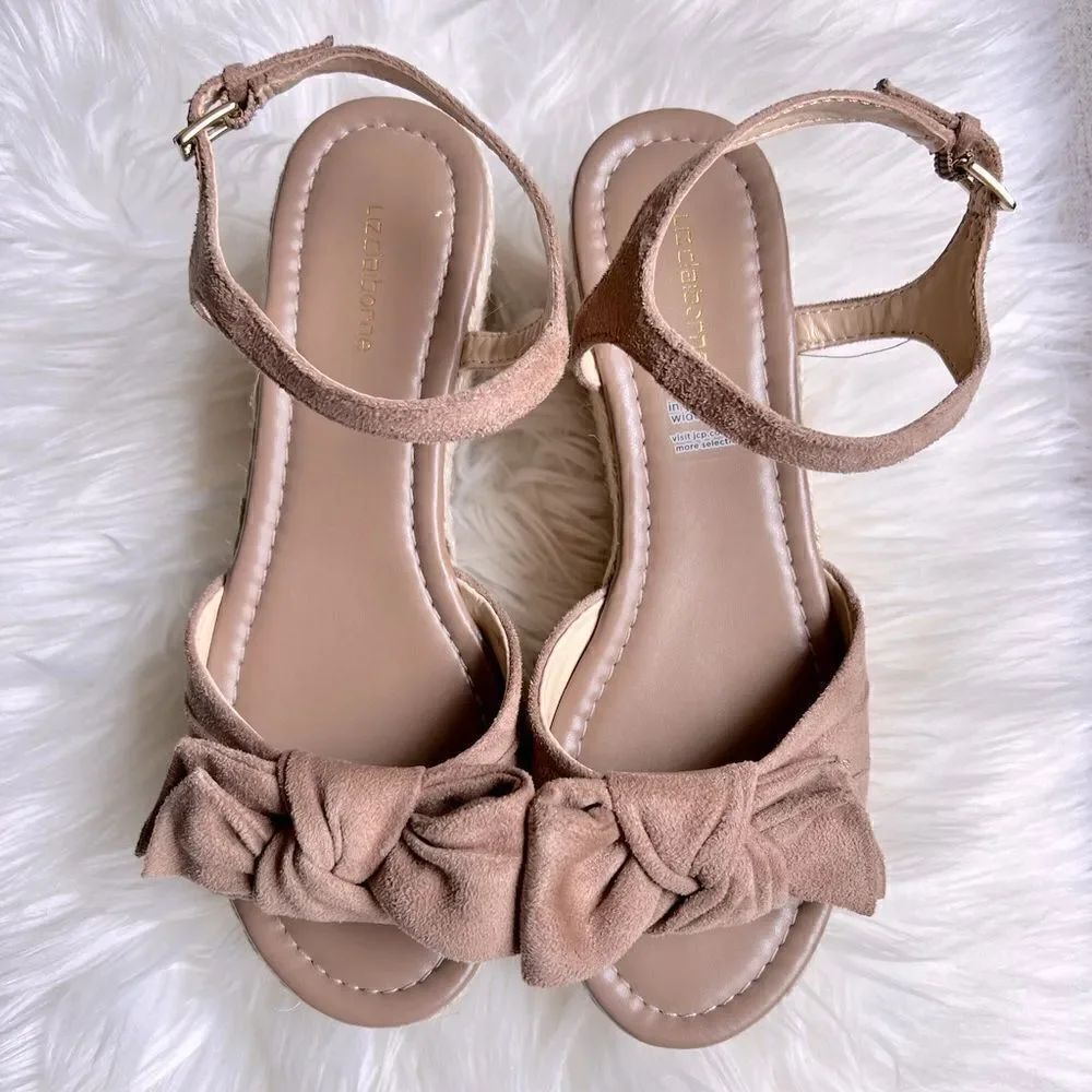 Liz Claiborne bow espadrille wedges